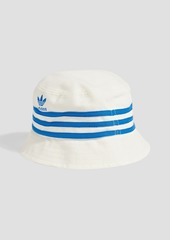ADIDAS ORIGINALS BY NOAH - Striped embroidered cotton-piqué bucket hat - White - ONESIZE