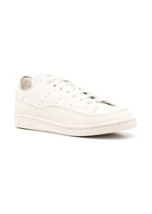 Adidas GY2549 low-top sneakers