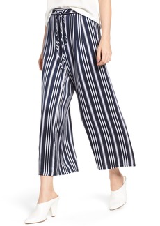AG Adriano Goldschmied AG Saunter Crop Wide Leg Pants in Dark Cove/True White at Nordstrom Rack