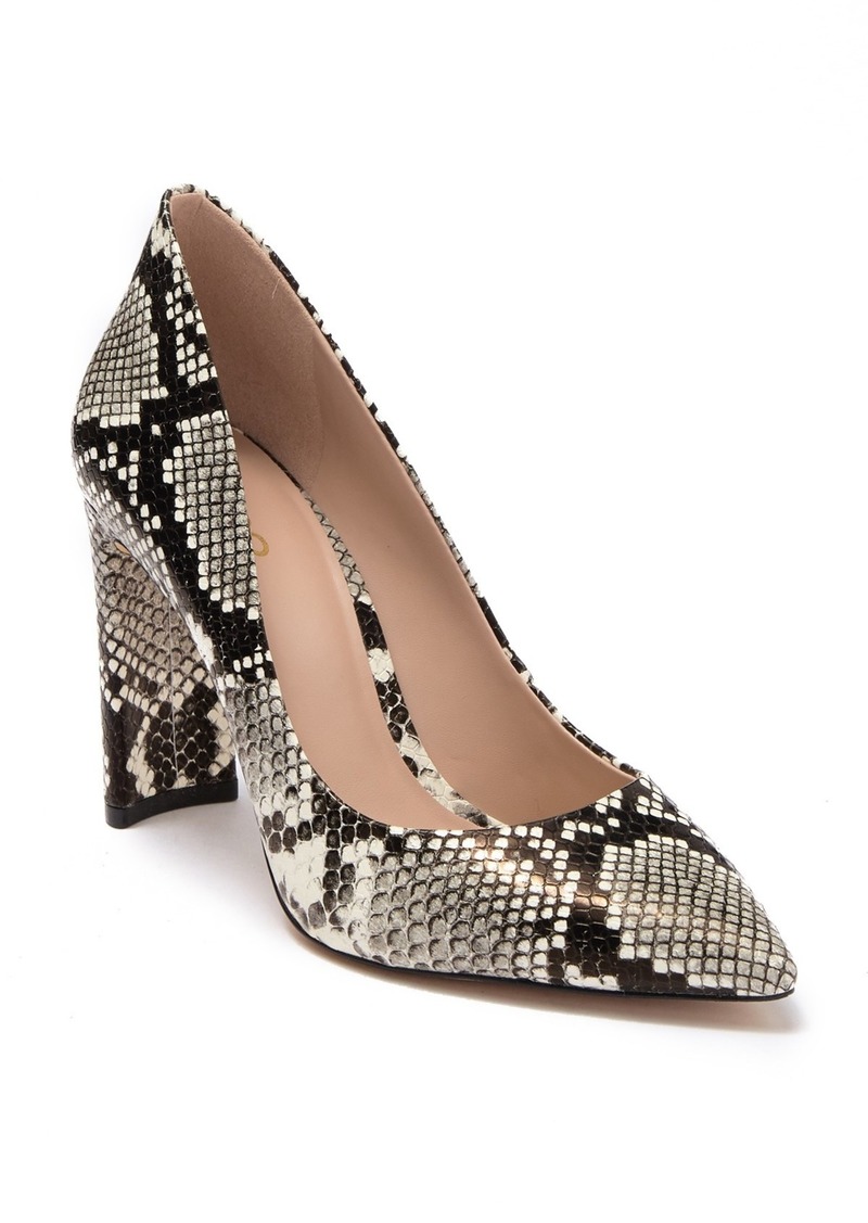 Qayria Snake Embossed Pump