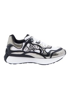 ALEXANDER MCQUEEN Sprint Runner Sneakers In White/Black/Beige