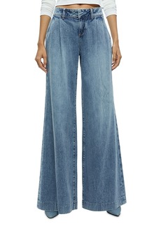 Alice + Olivia Alice and Olivia Eric Low Rise Wide Leg Jeans in Sadie Light Vintage Blue
