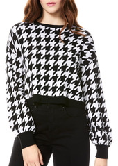 Alice + Olivia Ansley Houndstooth Wool Blend Crop Sweater in Black/White at Nordstrom