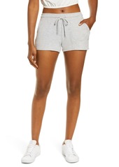 Alo Daze Shorts in Athletic Grey Heather at Nordstrom