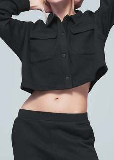 Alo Yoga Renown Cropped Button-Up Pullover In Black