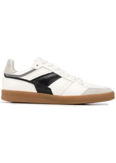 AMI logo patch low-top sneakers