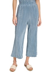 Andrew Marc Sport Crop Pull-On Plissé Pants in Faded Denim at Nordstrom Rack