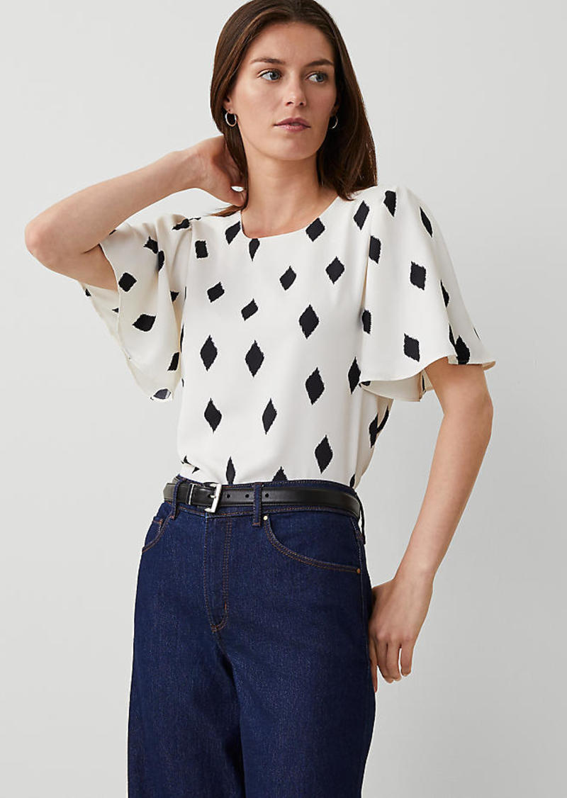 Ann Taylor Petite Geo Shirred Short Sleeve Top