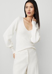 Ann Taylor Petite Puff-Sleeve V-Neck Sweater