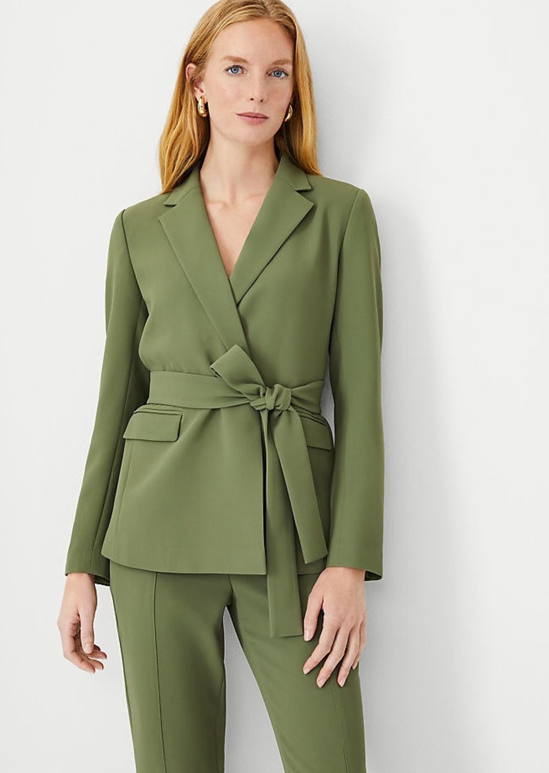 Ann Taylor The Petite Belted Blazer in Crepe