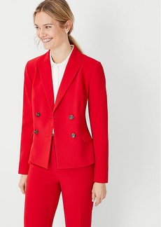 Ann Taylor The Petite Short Fitted Double Breasted Blazer in Fluid Crepe