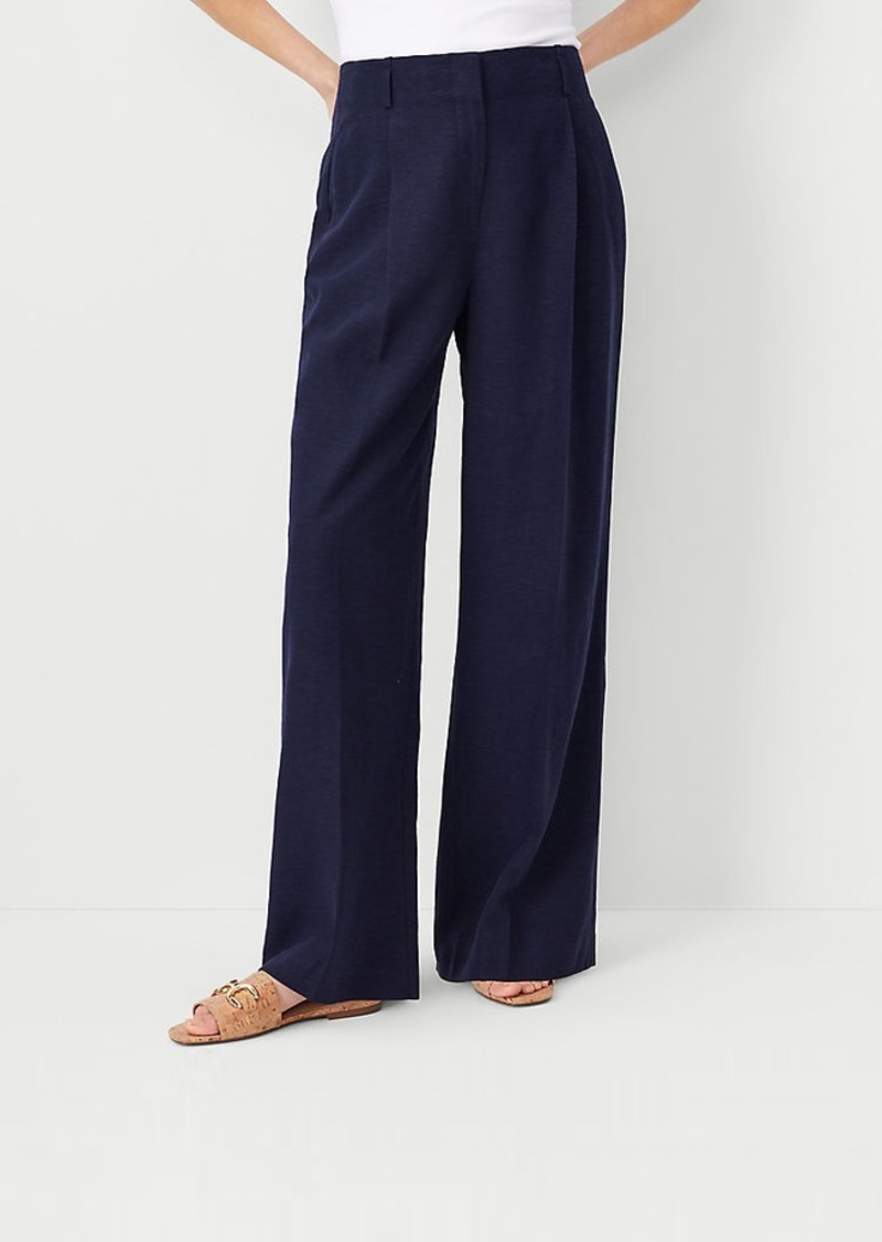 Ann Taylor The Petite Single Pleated Wide Leg Pant in Texture