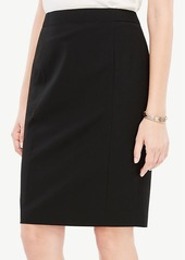 Ann Taylor The Seamed Pencil Skirt in Seasonless Stretch - Curvy Fit