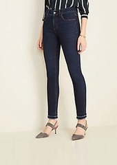 Ann Taylor Petite Curvy Sculpted Pockets Frayed Skinny Jeans in Classic Mid Wash