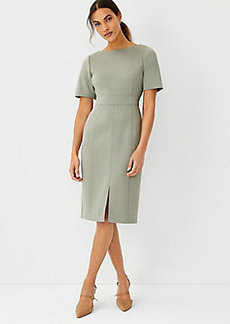 Ann Taylor The Petite Seamed Sheath Dress in Double Knit