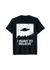 I Want to Believe Area 51 Funny Alien Abduction Design T-Shirt