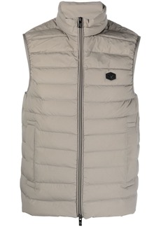 Armani logo-patch zip-up gilet