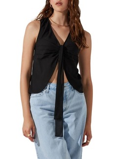 ASTR the Label Pleated Sleeveless Top