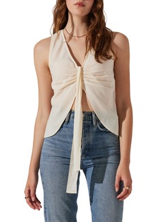 ASTR the Label Pleated Sleeveless Top in Cream at Nordstrom Rack