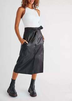 ASTR Lorette Skirt In Black