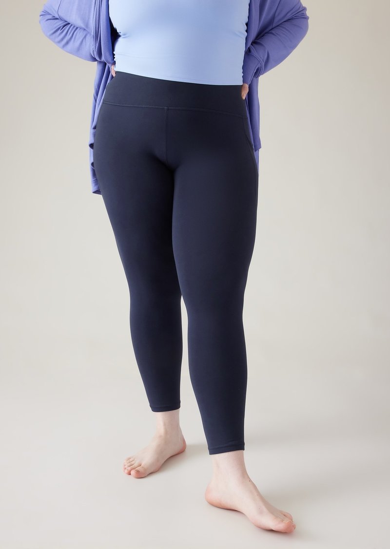 Athleta Salutation Stash 7/8 Leggings