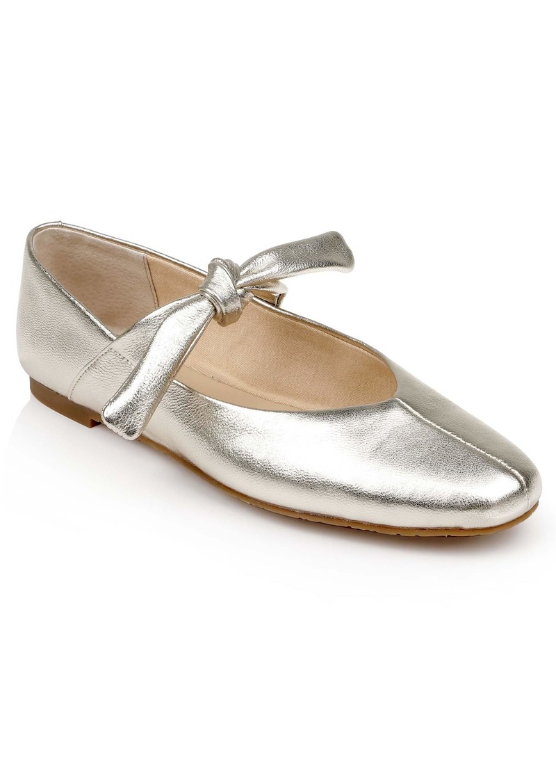 Jewel Badgley Mischka Taylore Round Toe Mary Jane Flats