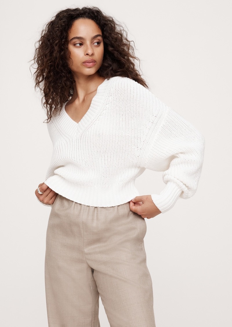 Banana Republic Oversized Cropped V-Neck Cotton Sweater