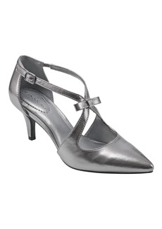 Bandolino Women's ZEFFER Pump