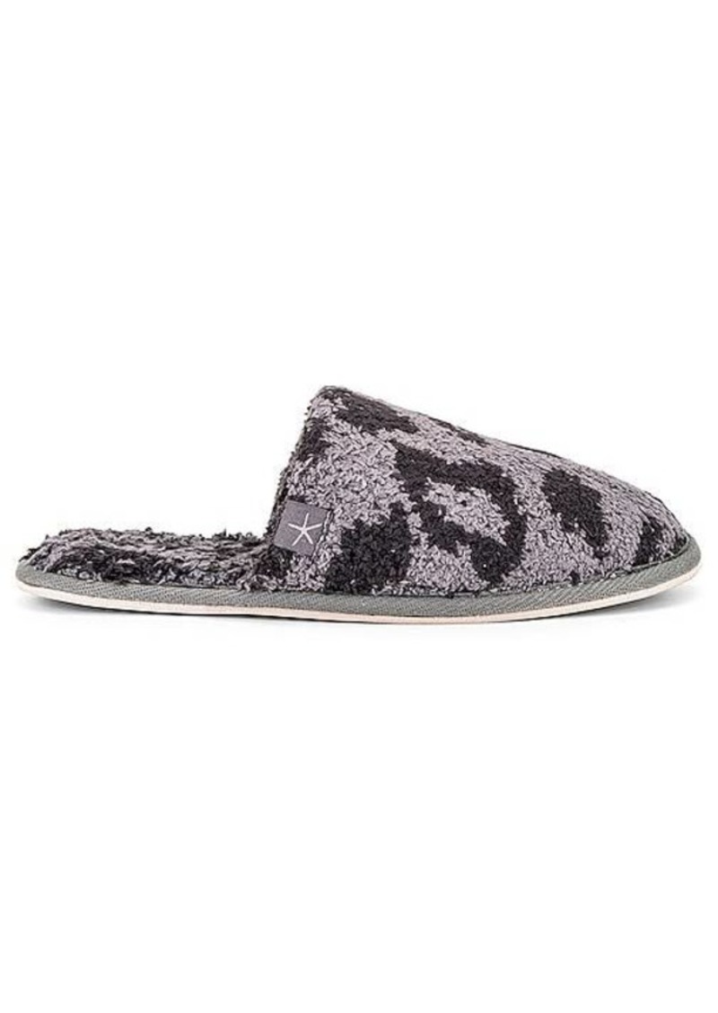 Barefoot Dreams CozyChic Barefoot In The Wild Slipper