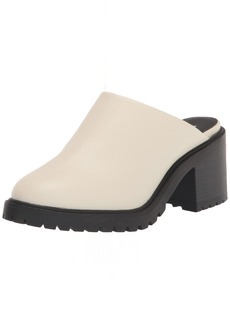 BC Footwear Women's Brush IT Off Clog Off White