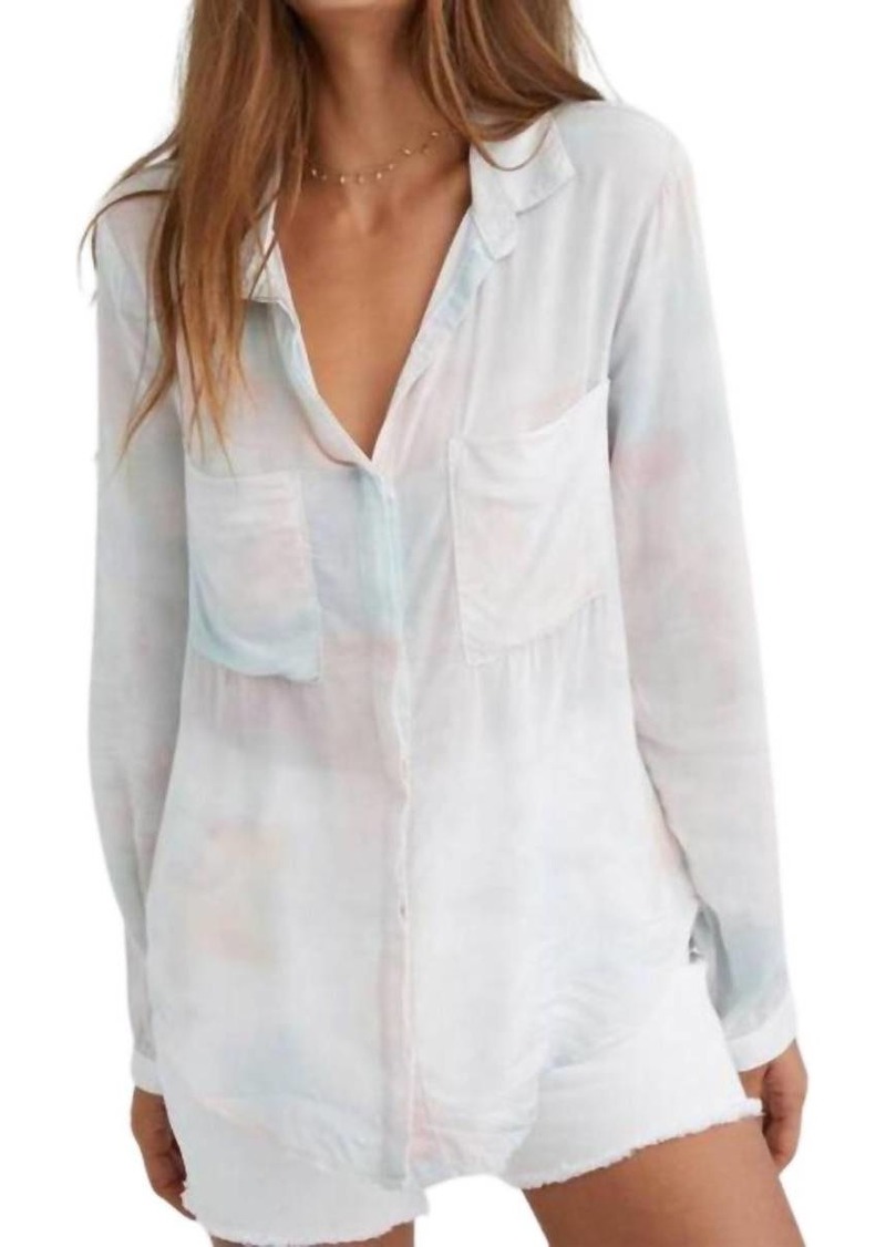 Bella Dahl Button Down Hipster Shirt In Fresco