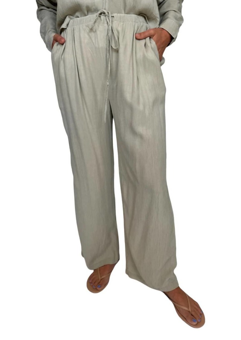 Bella Dahl Easy Pleated Wide Leg Pants In Coastal Sage