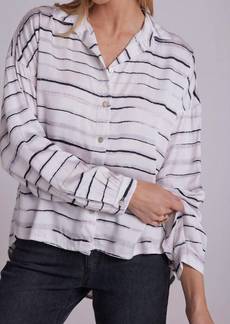 Bella Dahl Long Sleeve High Low Hem Shirt In Frosted Stripe Print