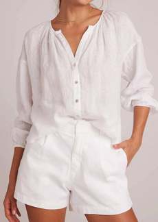 Bella Dahl Shirred Neck Blouse In White