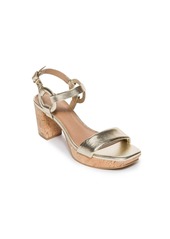 Bernardo Footwear Bernardo Candace Platform Sandal - Champagne