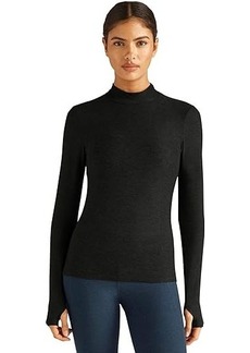 Beyond Yoga Featherweight Moving On Pullover