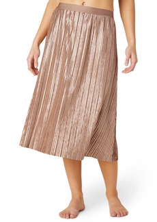 Beyond Yoga Uptown Pleated Skirt In Champagne