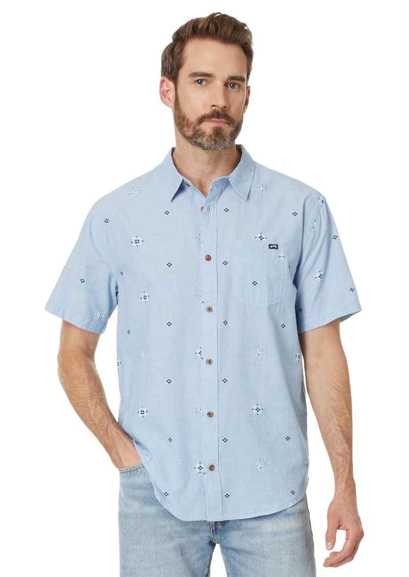 Billabong Men's Classic Sundays Woven Short Sleeve Shirt