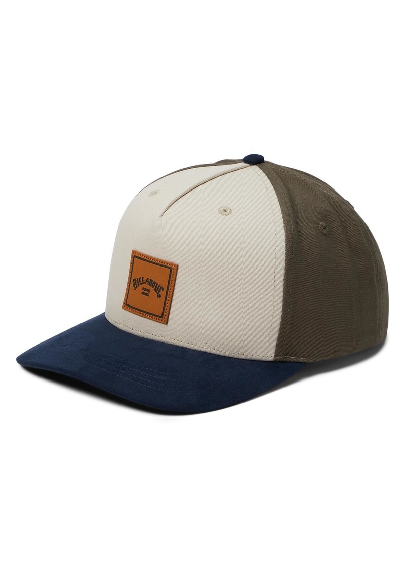 Billabong Men's Stacked Snapback Cap