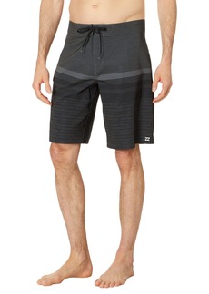 Billabong Men's Standard All Day Pro Boardshort