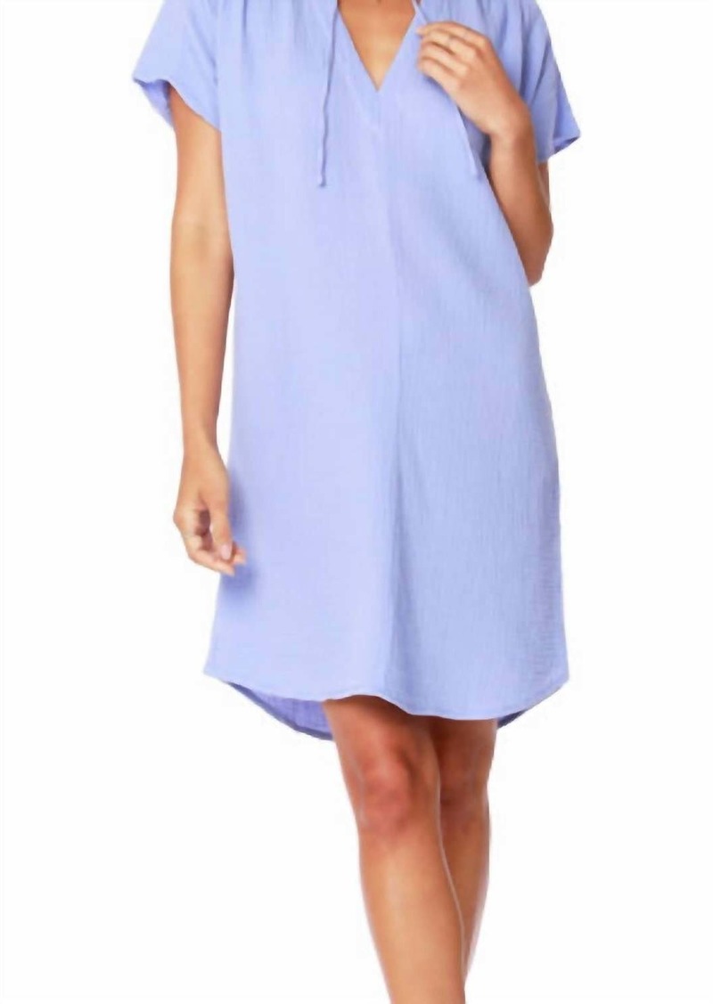 Bobi Split Neck Dress In Bright Peri