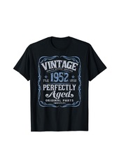 Vintage Born In 1952 Classic 72nd Birthday T-Shirt