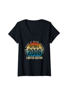Born Womens 18 Years Old Gifts Vintage October 2006 18th Birthday Party V-Neck T-Shirt