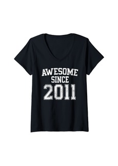 Born Womens Awesome Since 2011 Gifts 13th Birthday 13 Year Old Boy Girl V-Neck T-Shirt