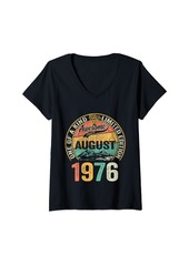 Born Womens Awesome Since August 1976 Vintage 48th Birthday Gifts Men V-Neck T-Shirt