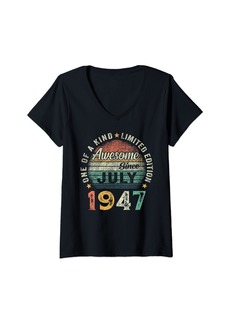 Born Womens Awesome Since July 1947 Vintage 77th Birthday Gift Men Women V-Neck T-Shirt