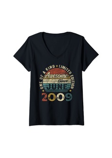 Born Womens Awesome Since June 2009 Vintage 15th Birthday Gifts Boy Girl V-Neck T-Shirt