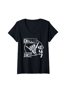 Womens Chillin Since 1947 Skeleton Shaka Born 1947 Birthday Gifts V-Neck T-Shirt