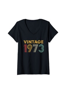 Born Womens Vintage 1973 51st Birthday Gift Men Women 51 Years Old V-Neck T-Shirt