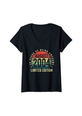 Born Womens Vintage August 2004 Retro 20 Years Old 20th Birthday Gifts V-Neck T-Shirt